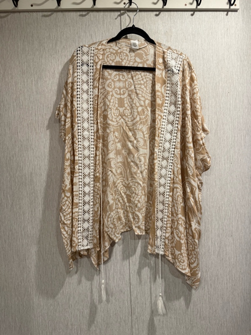 Beige Floral Lace Trim Kimono Cardigan